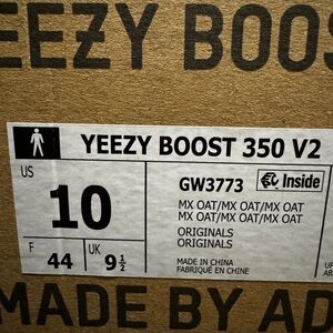 Adidas Yeezy 350 v2 MIX OAT DS size 10 men
